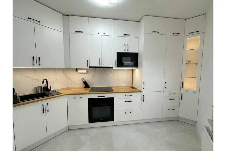 nowodworski, Nowy Dwór Mazowiecki, ul. Warszawska, Wyposażone mieszkanie w apartamentowcu